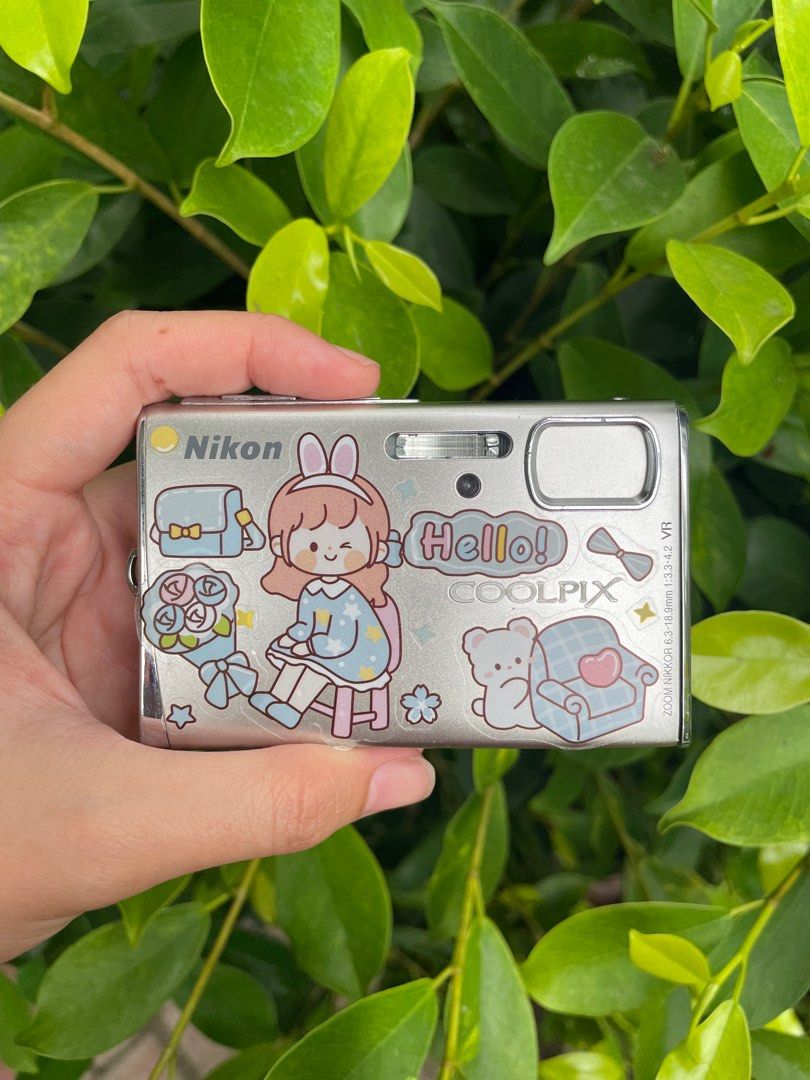 Nikon coolpix S51 Digicam, Photography, Cameras on Carousell