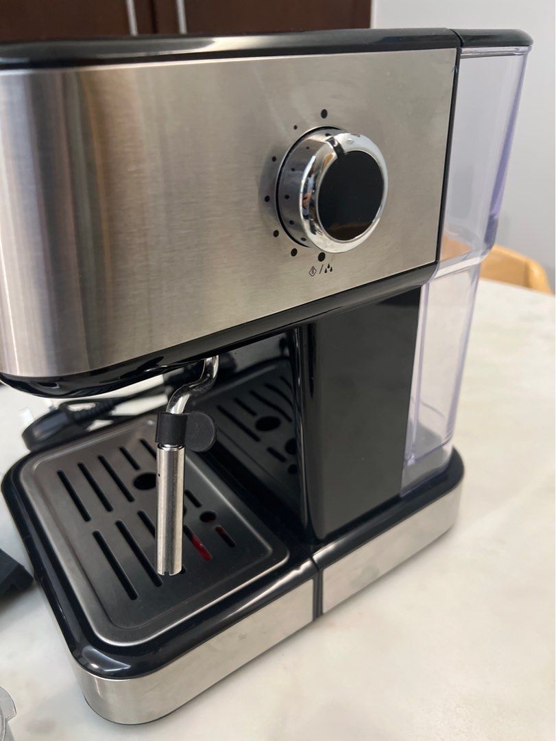 Noon East Coffee Machine w/ Grinder on Carousell
