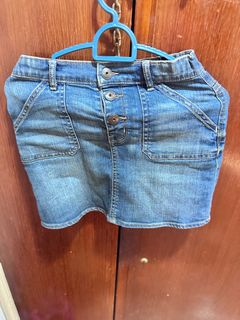 (Category: ) located in . Submitted by live_well (Listing ID 1237976051, Image 1). Description: .