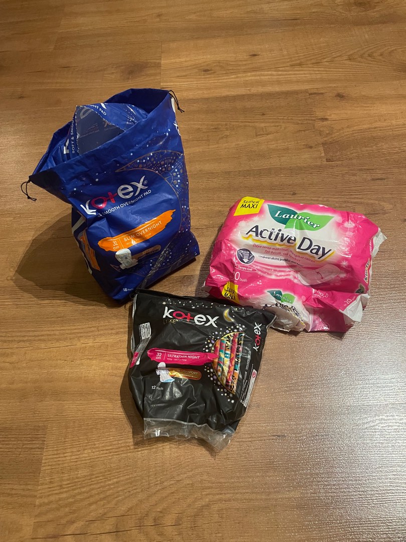 Pads, Beauty & Personal Care, Sanitary Hygiene on Carousell