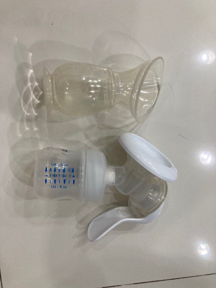 Philips Avent manual pump and pigeon milk saver pump, Babies & Kids