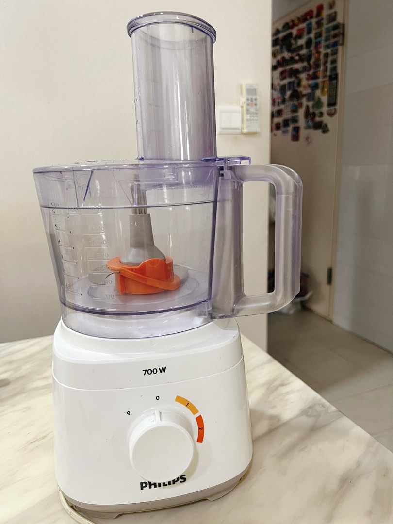 Philips HR7320/01 Compact Food Processor 700W, TV & Home Appliances