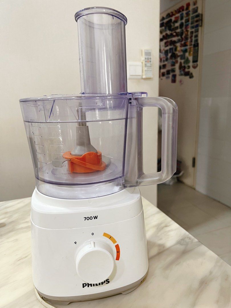 Philips HR7320/01 Compact Food Processor 700W, TV & Home Appliances