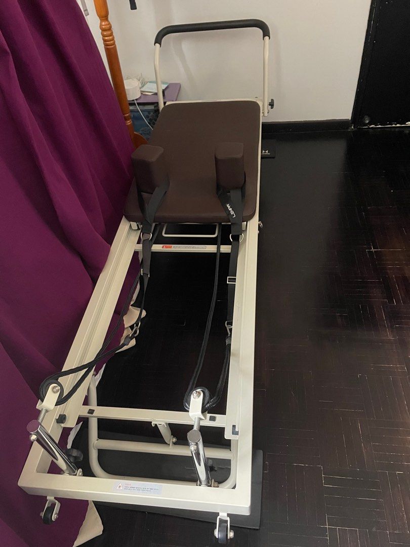 FINAL REDUCTION Pilates Foldable Reformer reduced price Sports