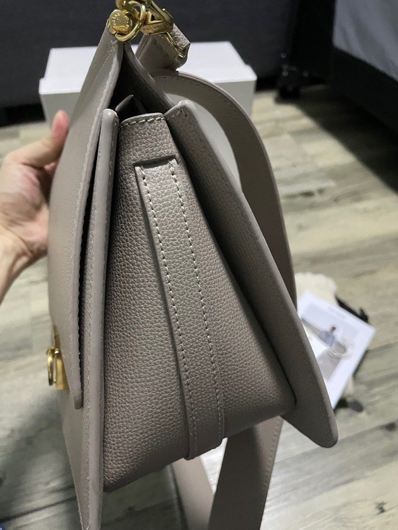 Polene Numero Sept (Category: Luxury Bags & Wallets) located in Taguig. Submitted by pamraq (Listing ID 1237984720, Image 3). Description: Dimensions: 23 X 21 X 12 cm. Weight: 730 g. Adjustable shoulder strap: 87 cm. Interior pocket. Brand new cut tag..