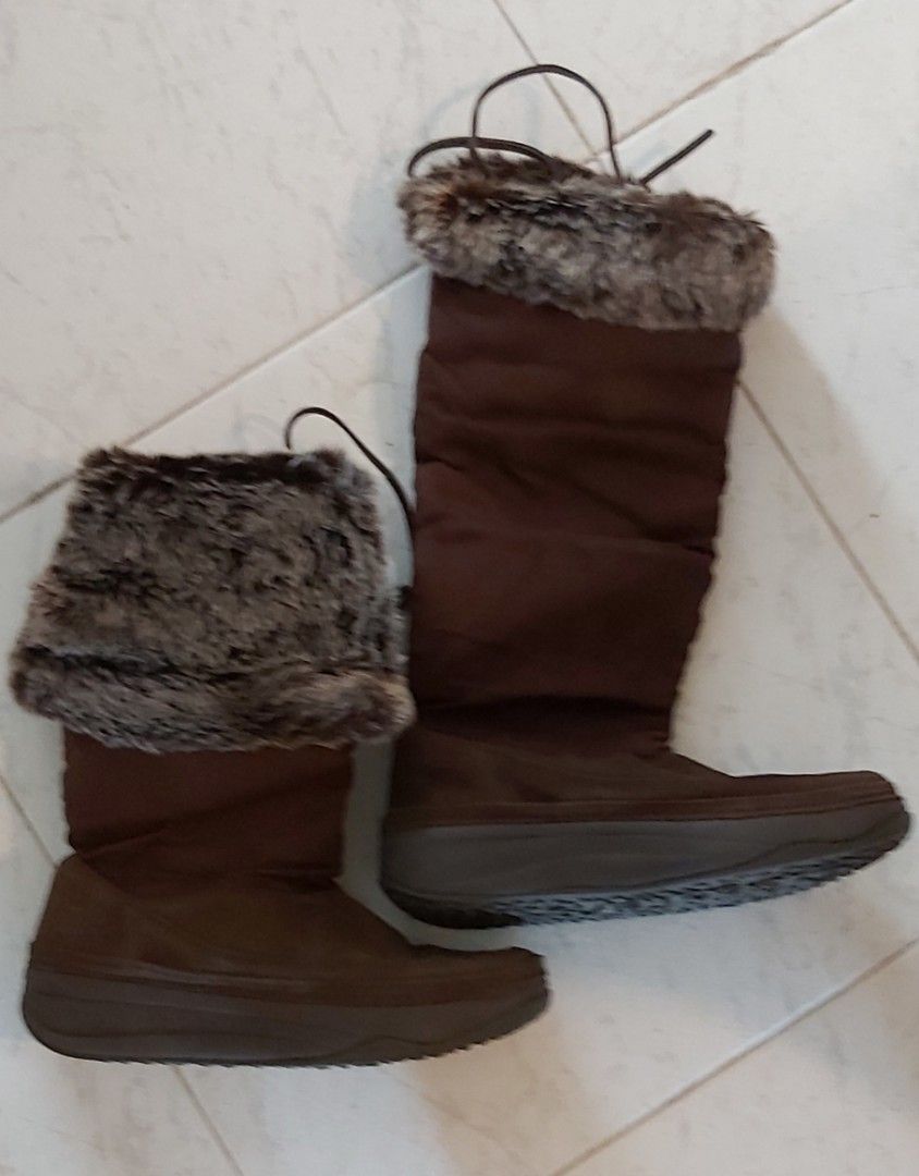 Skechers fuzzy cheap boots