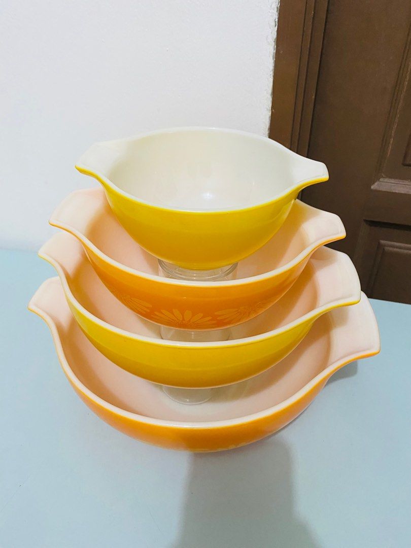 Cinderella bowls pyrex online