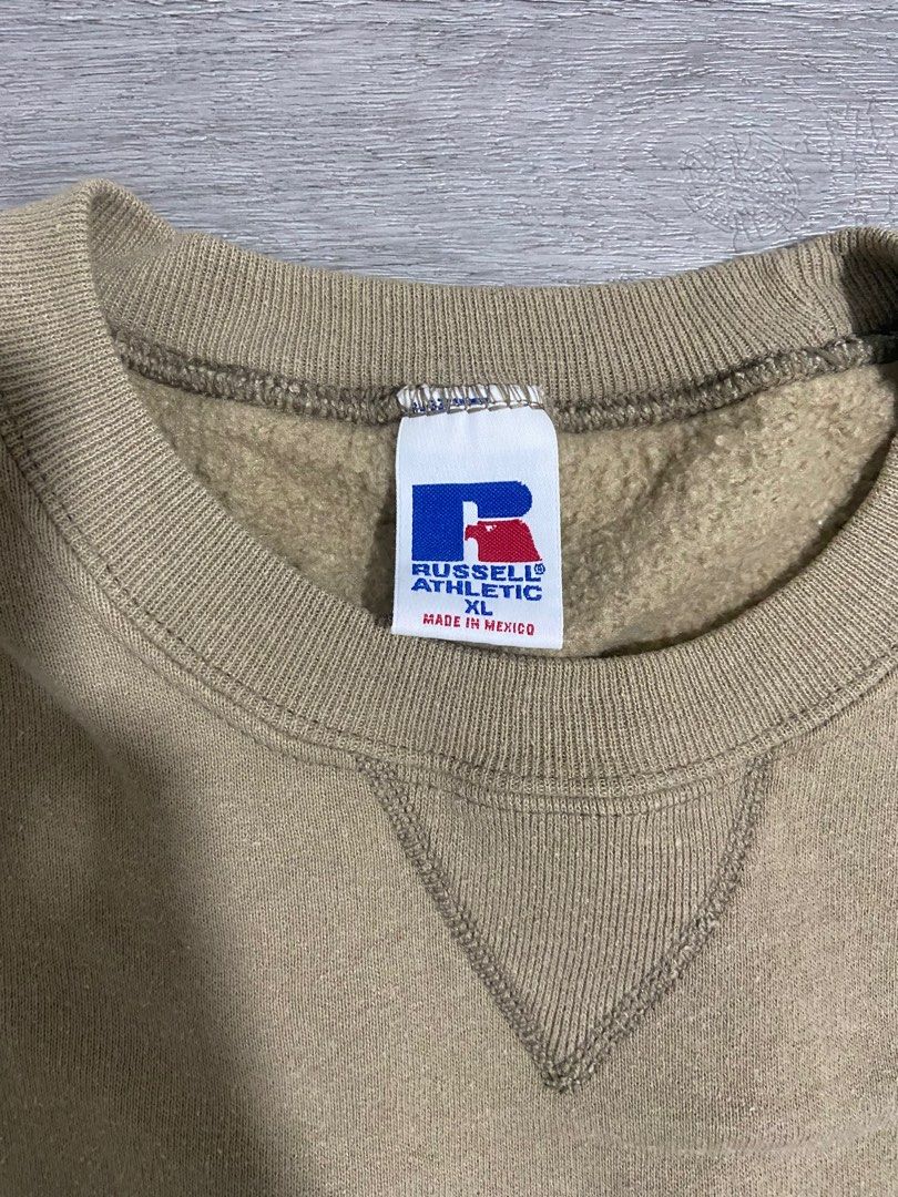 Sweater clearance russell athletic