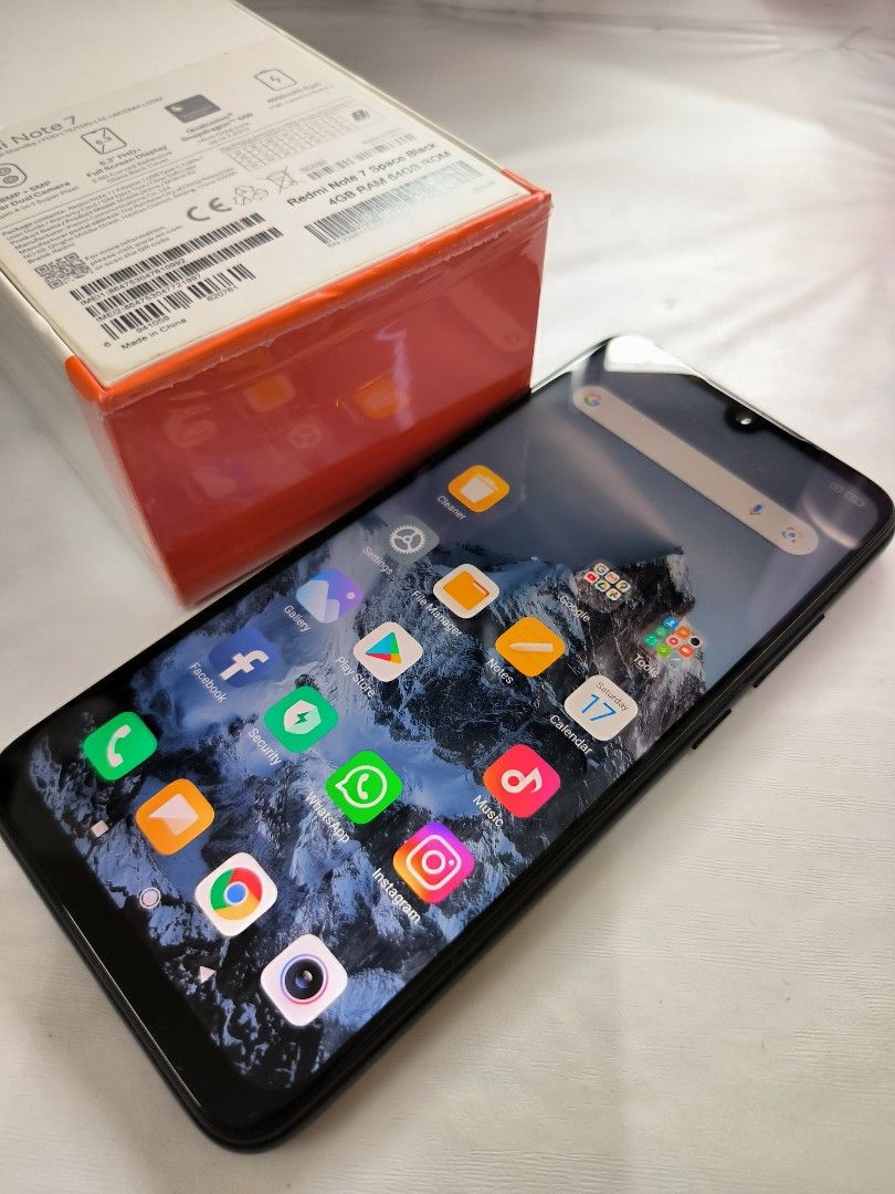 Redmi Note 7 (Category: Xiaomi) located in Kota Bharu. Submitted by esthermenghui (Listing ID 1237963359, Image 3). Description: selling bcuz upgrade to another phone. can cod at klang valley area or kelantan kb area. Display: 6.3-inch IPS LCD, 1080 x 2340 pixels resolution Processor: Qualcomm Snapdragon 660 octa-core RAM: 4GB Storage: 64GB internal storage, expandable up to 256GB via microSD Operating System: MIUI 10 based on Android 9 Pie (upgr
