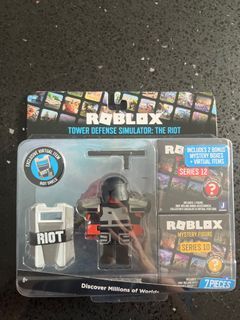  Roblox Action Collection - Tower Defense Simulator: Cyber City  Six Figure Pack [Includes Exclusive Virtual Item] : Toys & Games