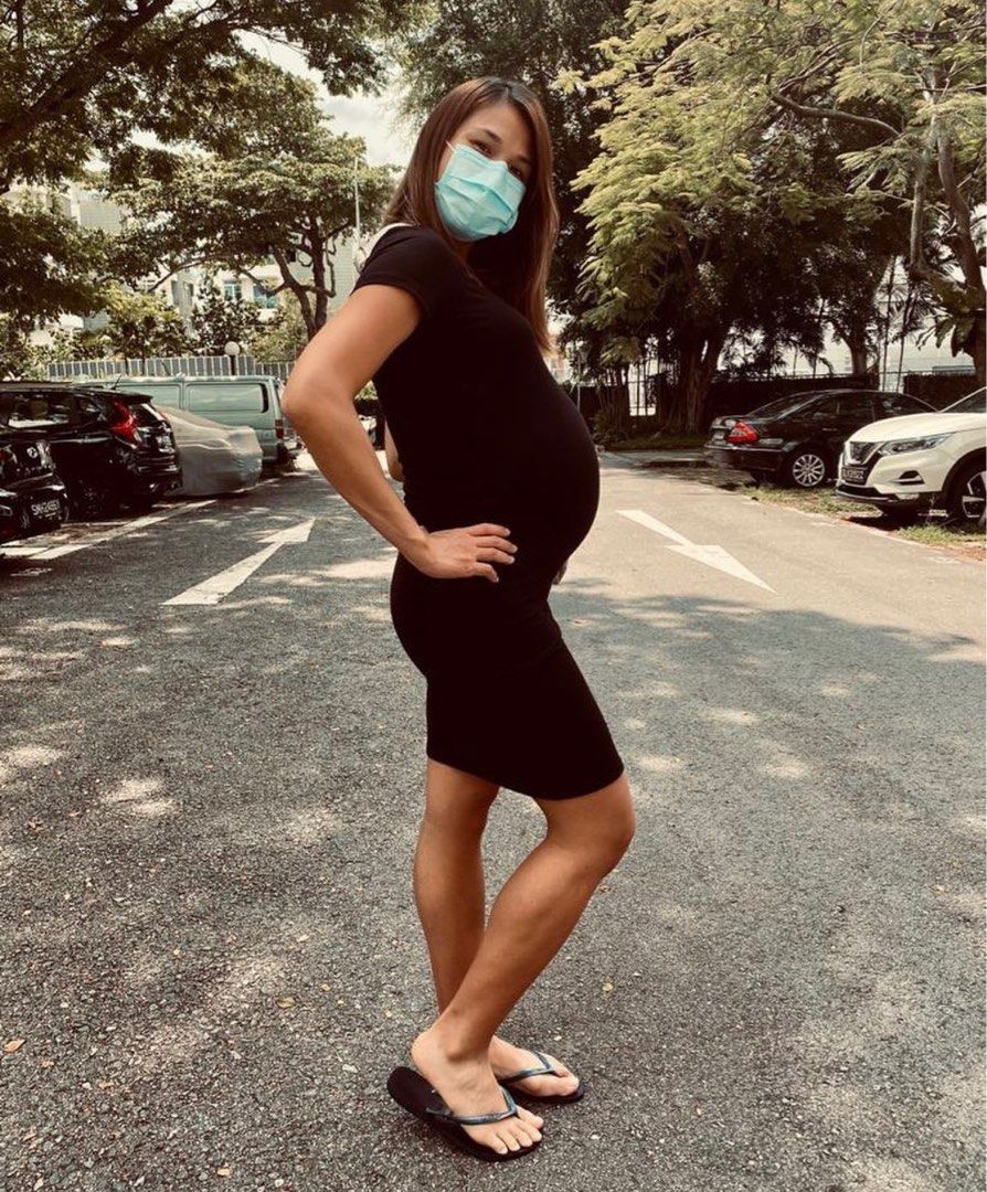 Mamalicious  Maternity Black & White with Belt, Women's Fashion, Maternity  wear on Carousell