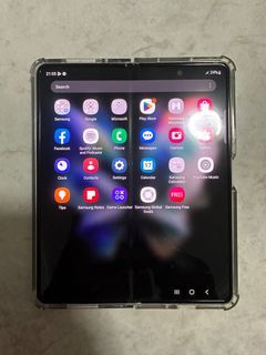 Samsung Z Fold 3 256gb ( Wifi not working )