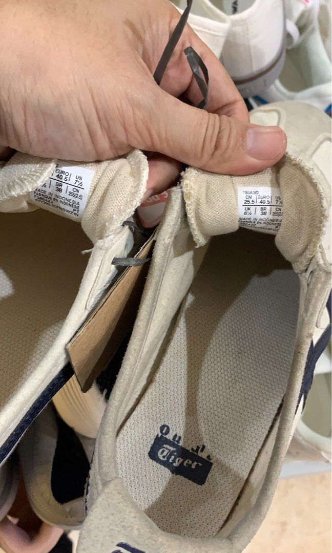 sepatu onit original