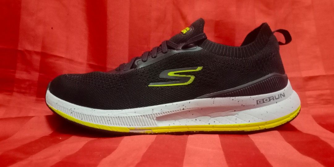Skechers go run online 6 mens yellow