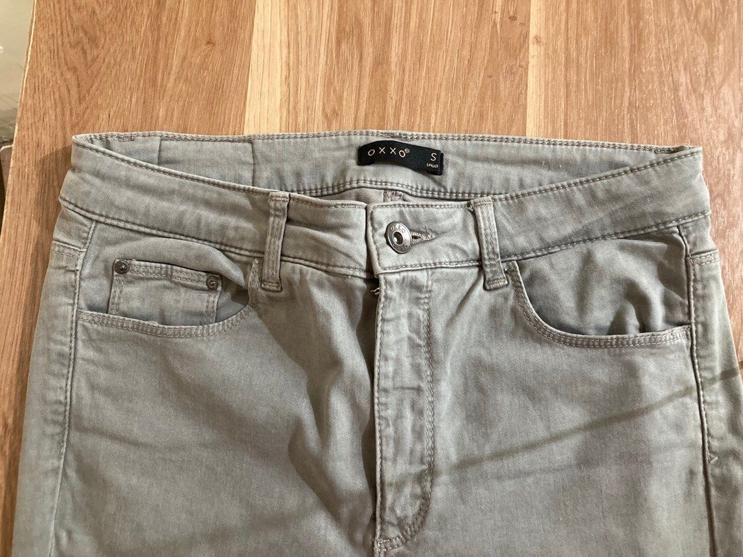 Skinny jeans (Category: Jeans) located in Manila. Submitted by franpan (Listing ID 1237876233, Image 1). Description: For sale Used twice only Size small From Turkey Shipping: LBC or J&T Payment: Gcash Message me for inquiries .