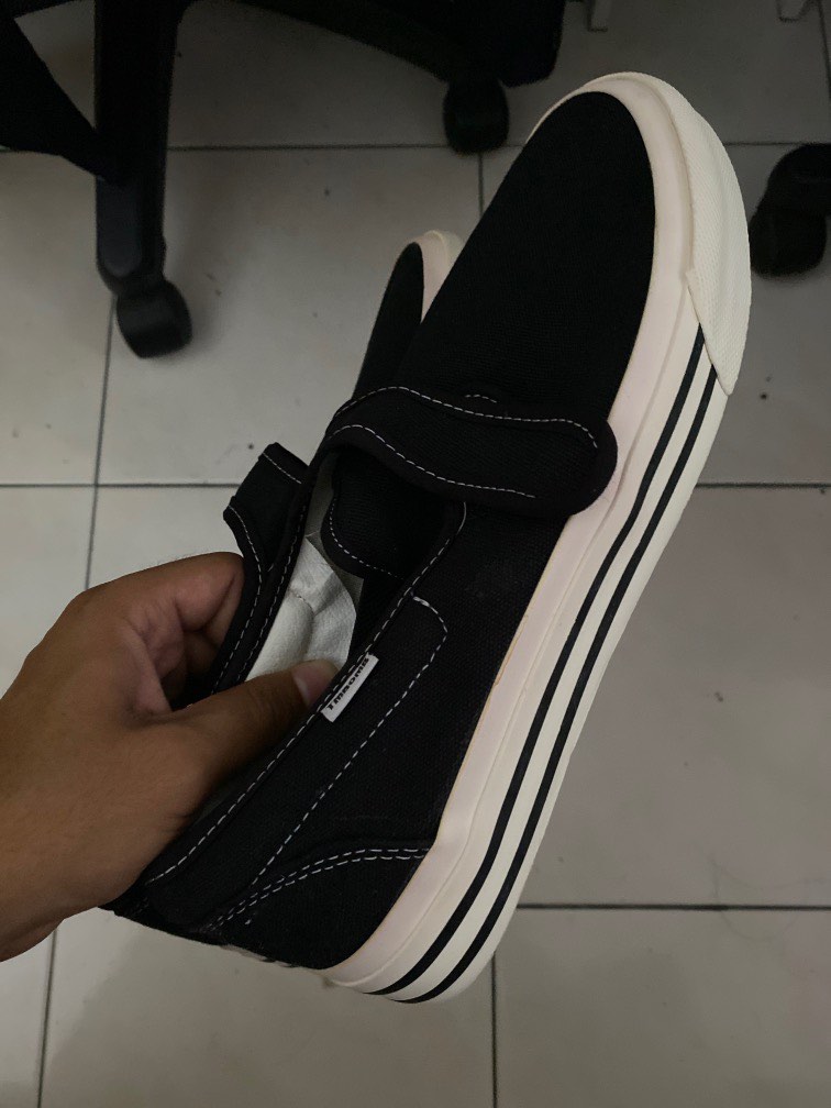 slip on indonesia local brand like vans Men s Fashion Footwear