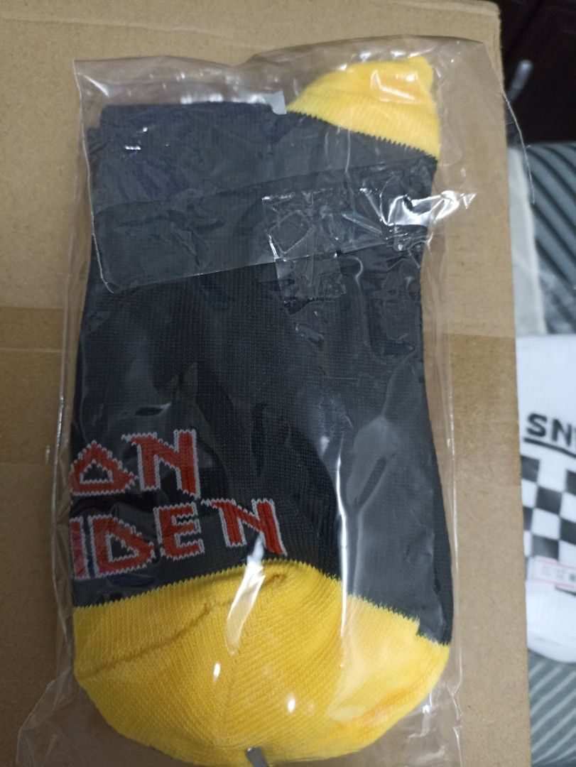 stokin (Category: Shoe inserts & accessories) located in Tanjong Piandang. Submitted by sof83 (Listing ID 1237894948, Image 3). Description: stokin rare pelbagai design satu rm55 pos asing tq carousell.