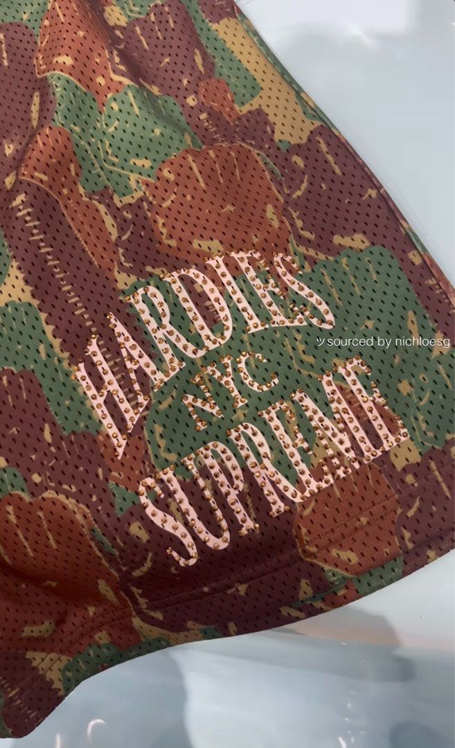 SUPREME HARDIES CAMO BASKETBALL SHORT