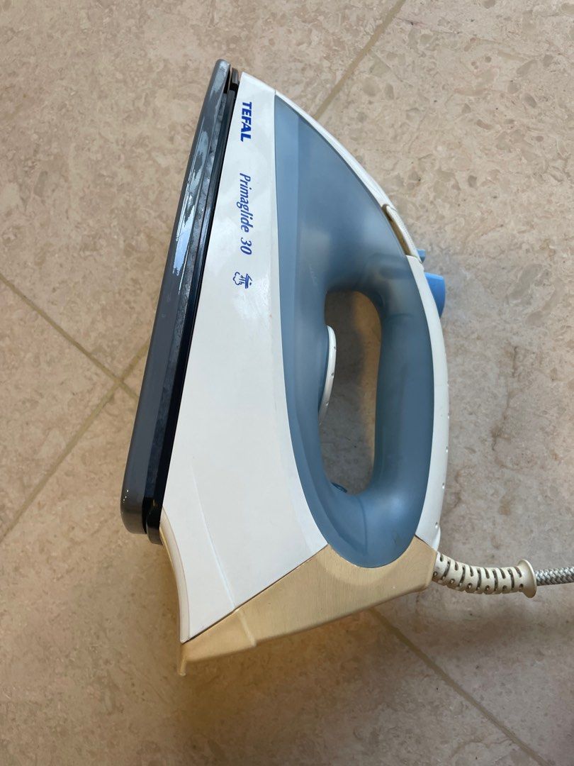 Tefal iron, TV & Home Appliances, Irons & Steamers on Carousell