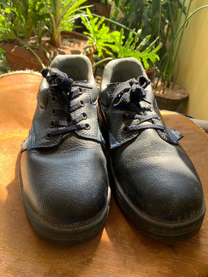 Tough rider safety shoes price hotsell