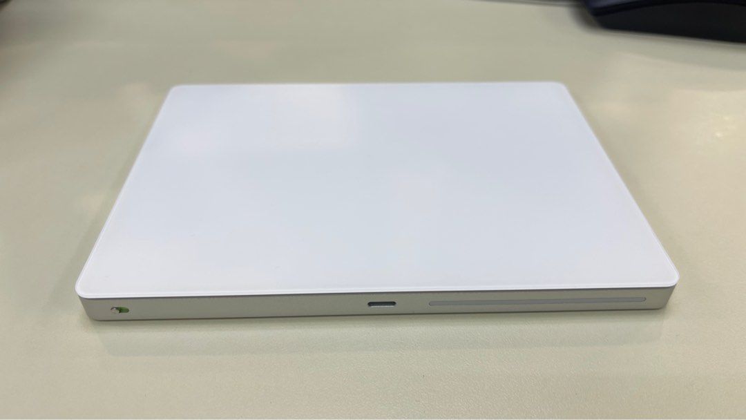 trackpad 2 （分類：電腦滑鼠及相關產品）位於 Hong Kong。 由 saishaboy 提交（商品編號 1237946746，圖片 3）。簡介： 無盒 無保養 面交或順豐到付 任試。