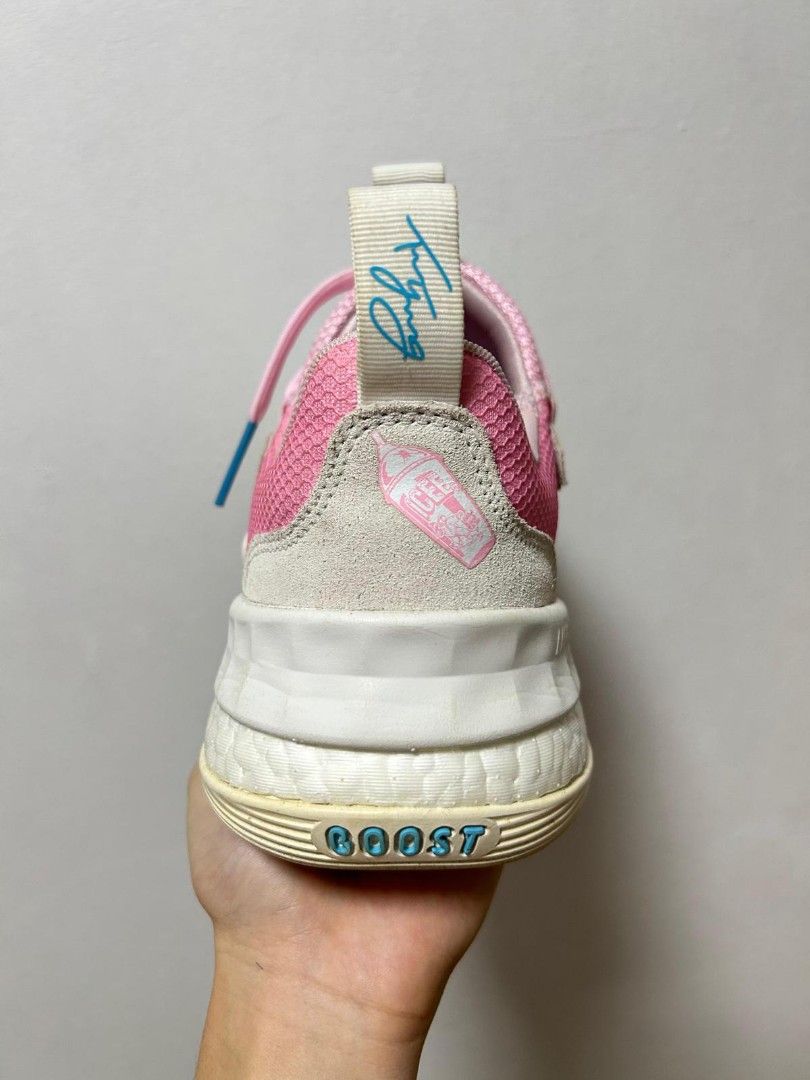 trae young 1 shoes cotton candy