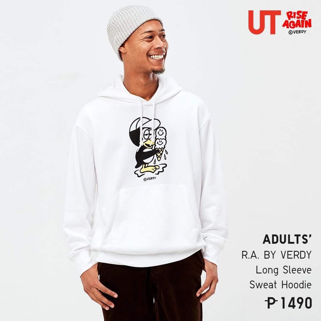 Uniqlo long deals sleeve hooded sweatshirt