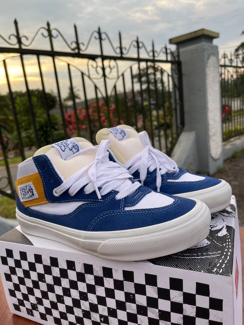 Vans Half cab, Men's Fashion, Footwear, Sneakers on Carousell