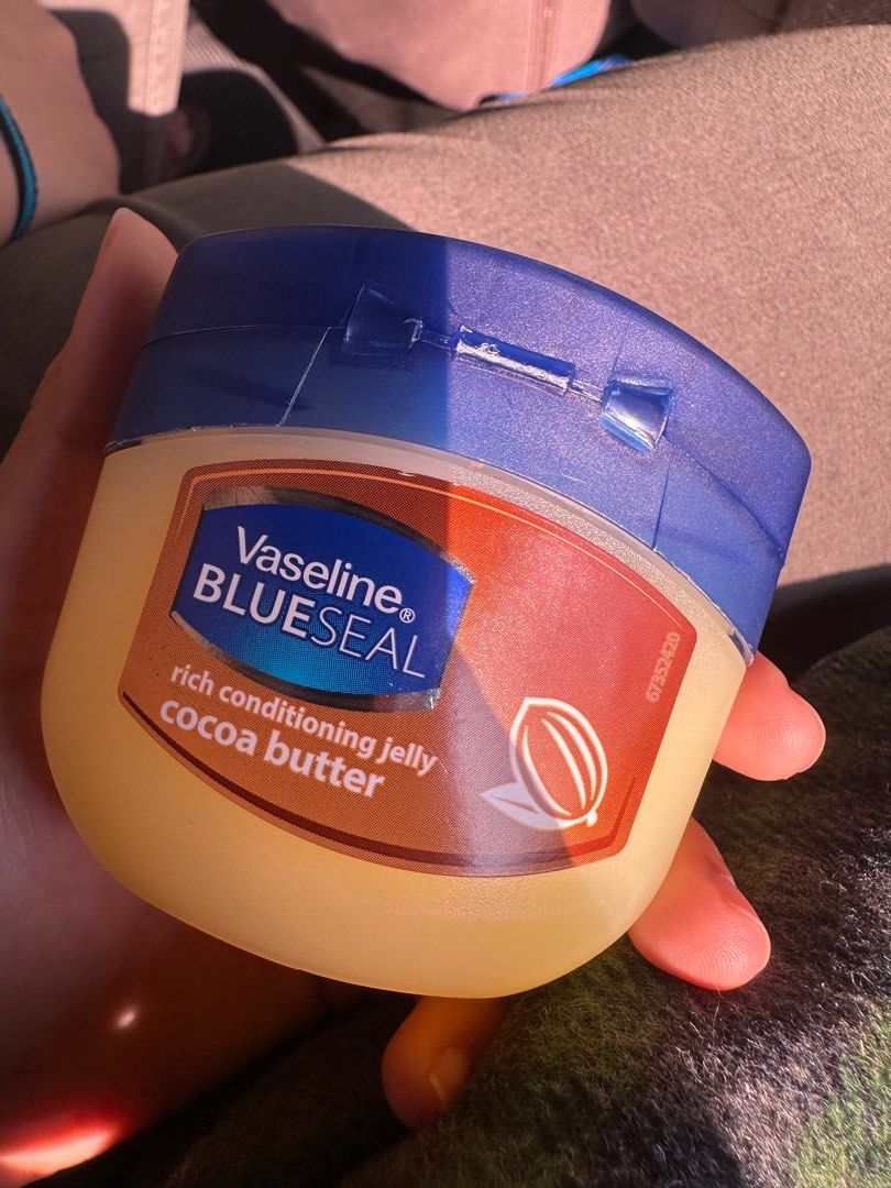 Vaseline Petroleum Jelly 100ml, Kesehatan & Kecantikan, Kulit, Sabun