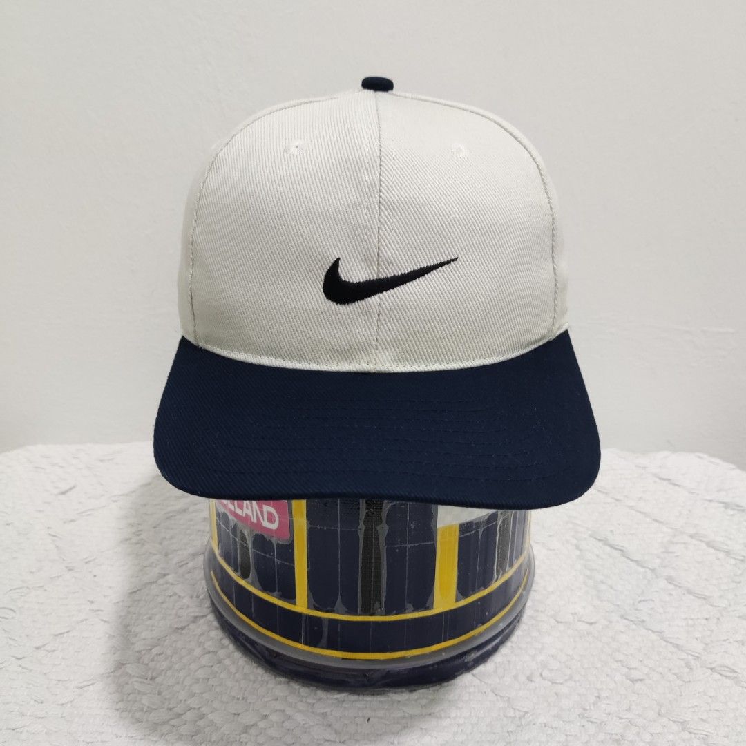 Nike vintage snapback store