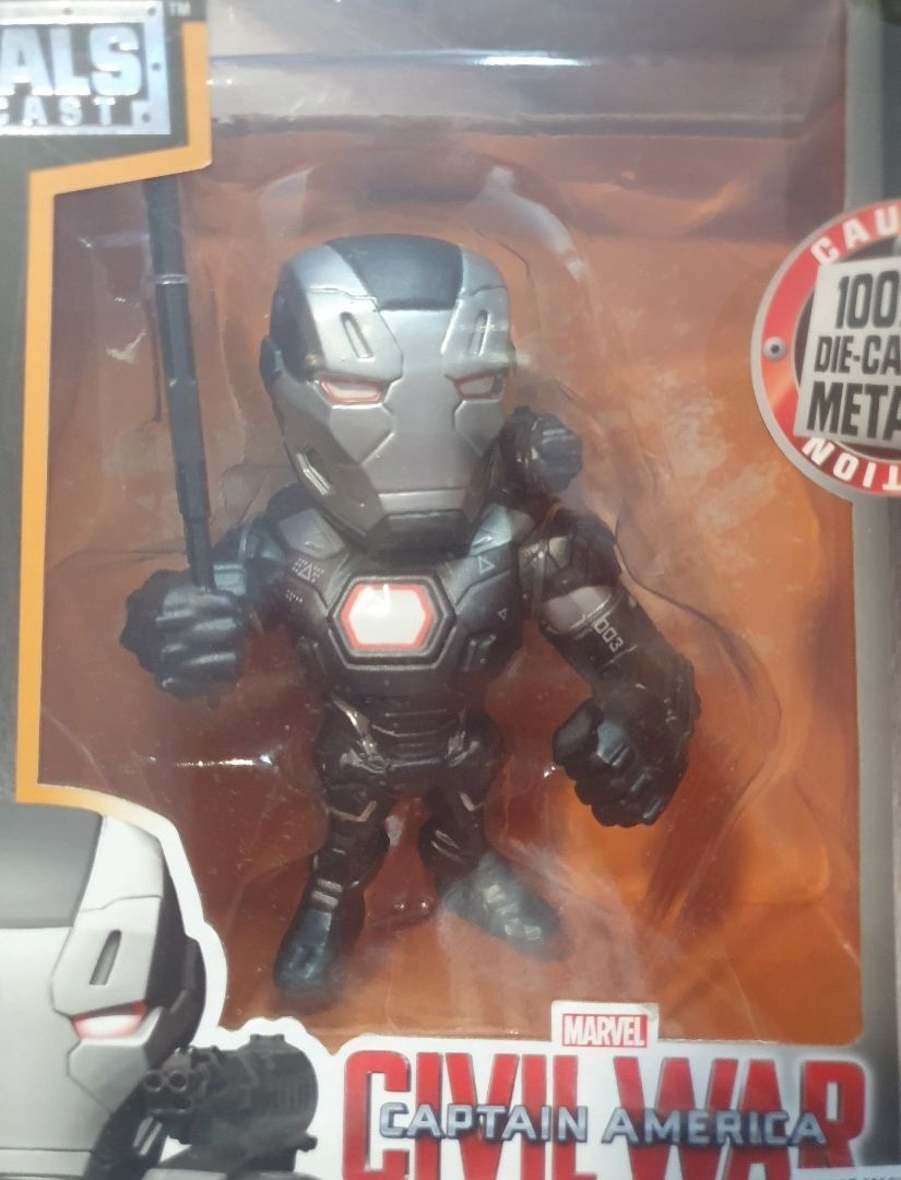 War Machine 6" (Category: Toy Figures) located in Singapore. Submitted by moseaung (Listing ID 1237889629, Image 1). Description: BNIB. Metals Die Cast: War Machine 6" Collect near Wistera mall.
