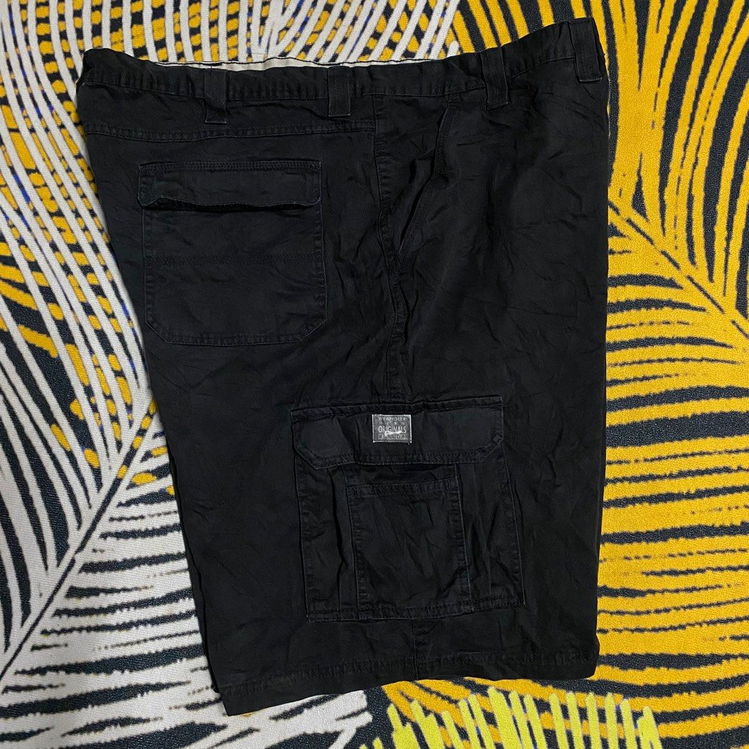 Wrangler cargo 2024 shorts size 44