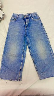 (Category: ) located in . Submitted by elle_wardrobe (Listing ID 1238019182, Image 1). Description: .