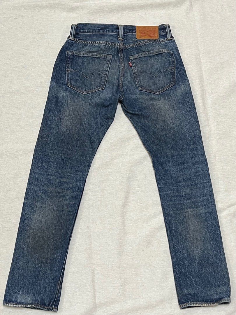 LEVI'S 501 T 赤耳牛仔褲W29, 他的時尚, 褲子, 牛仔褲在旋轉拍賣