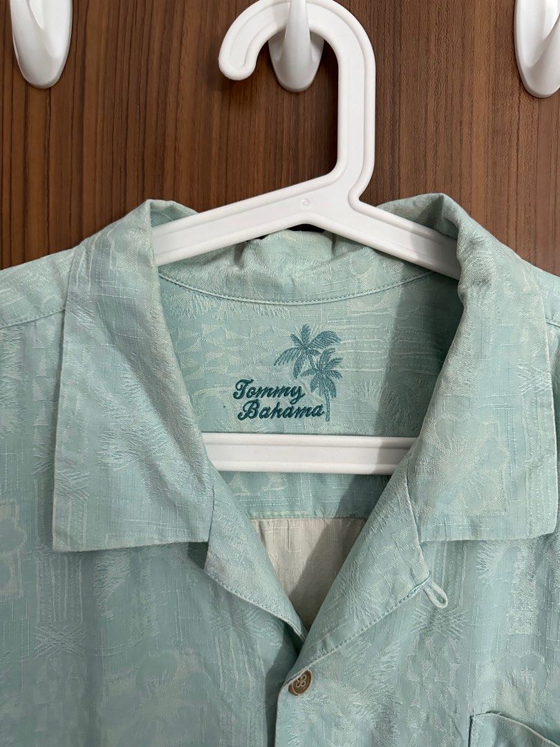 3XL 4XL vintage tommy bahama silk revere short sleeve shirt with floral print motif and back looney tunes cartoon embroidery in baby blue light blue Men s Fashion Tops Sets Tshirts Polo Shirts