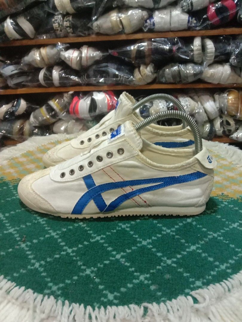 7 uk onitsuka tiger slip on Men s Fashion Footwear Sneakers on