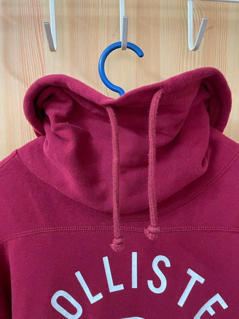 🇺🇸 Hollister LA Los Angeles Special Edition High Neck Maroon Red Hoodies,  Women's Fashion, Tops, Longsleeves on Carousell
