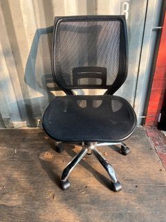 二手 MIT 小型全透氣無扶手電腦椅 3M高張力透氣網 新品市價2500*取貨付款*