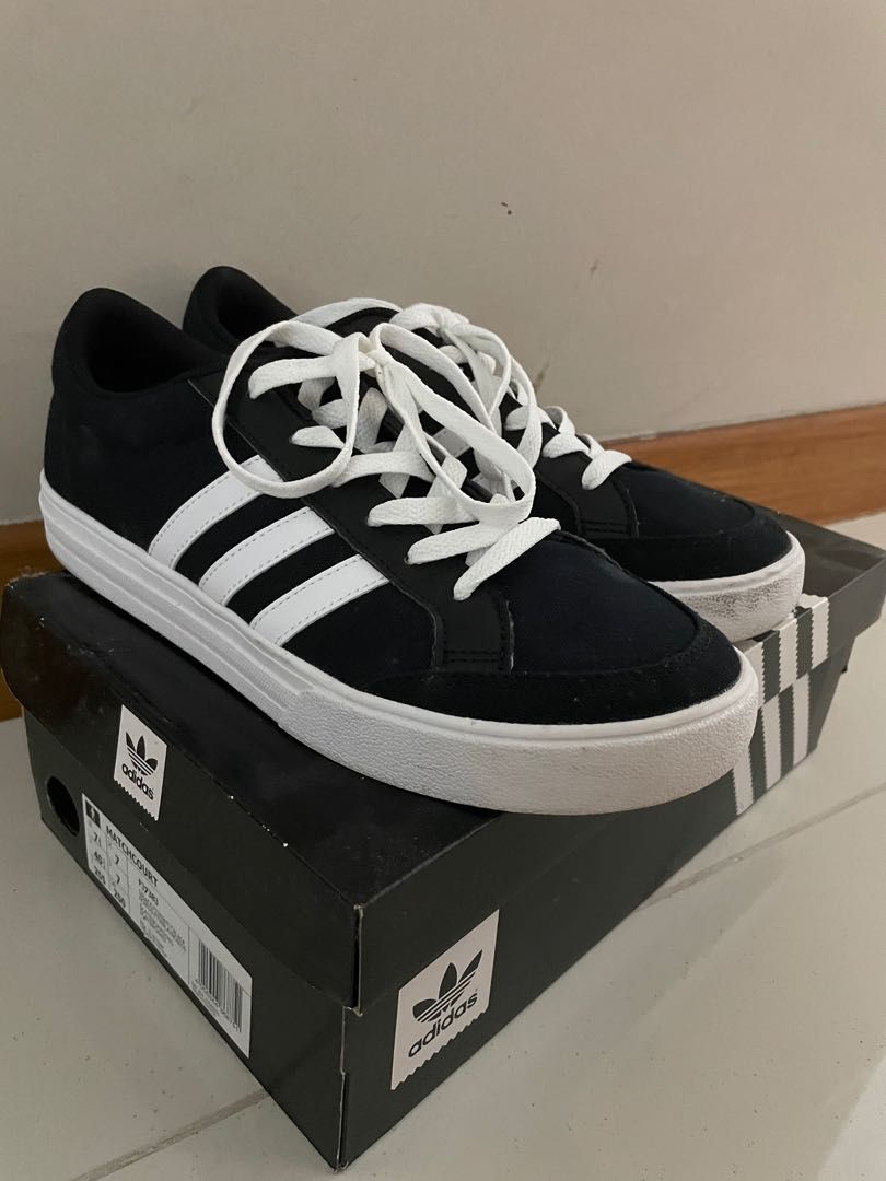 Matchcourt shoes hot sale