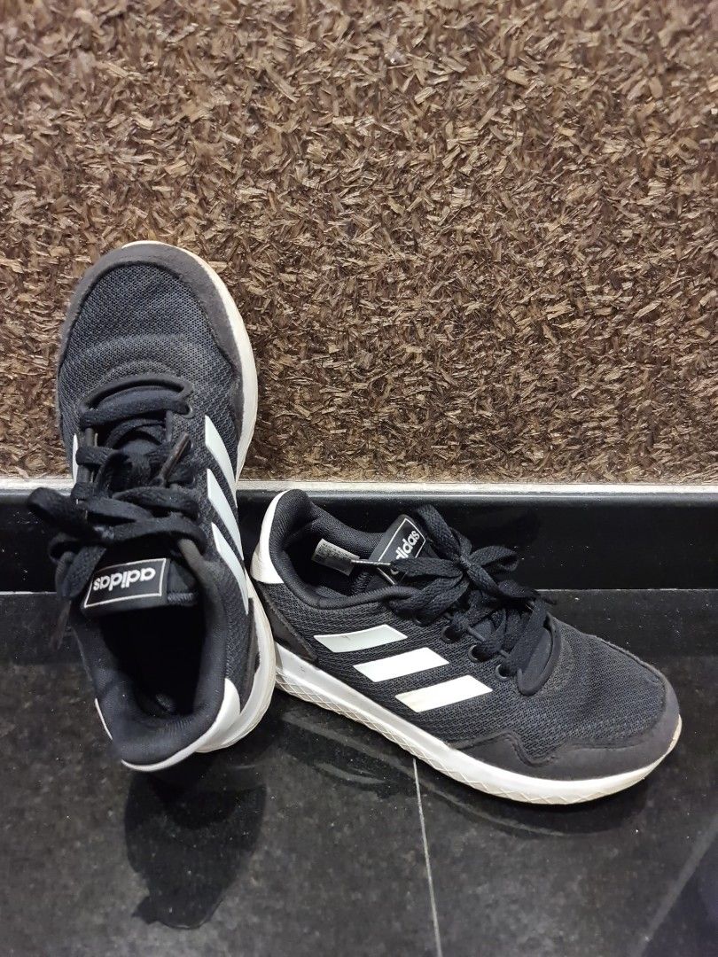 Adidas running shoes 2019 men's hot sale