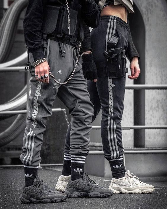 Yeezy 500 utility black outfits discount