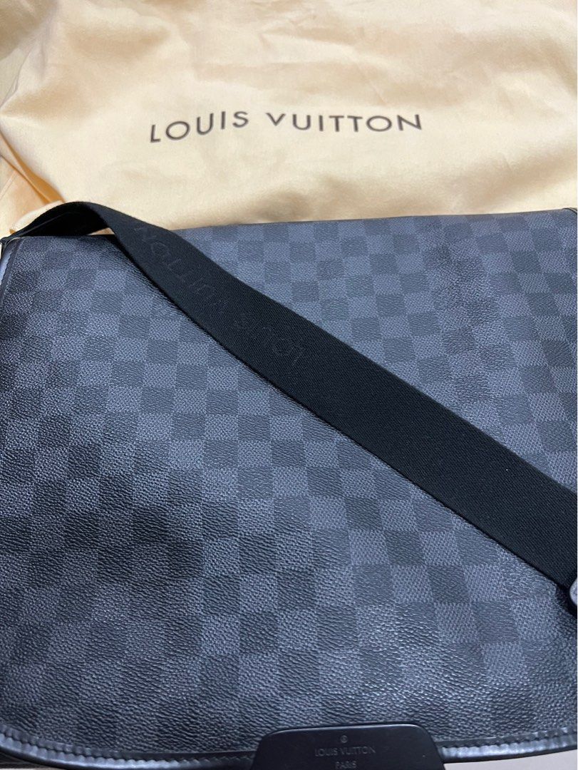 REVIEW ~ Louis Vuitton Daniel GM - (Lovely Damier Graphite) 