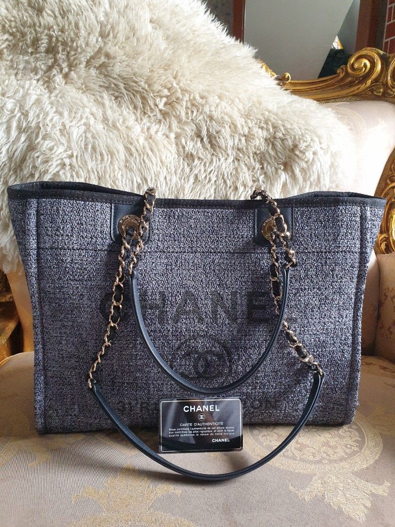 Authentic Chanel Deauville Tote Bag (Category: Luxury Bags & Wallets) located in Pasig City. Submitted by castlescollections (Listing ID 1238067732, Image 1). Description: GOOD AS NEW Chanel Deauville Tote Bag with card & dustbag series 31×××××× Guaranteed Authentic Ready for pick-up/delivery🛵🏍 Feel free to dm me if interested COD via LBC is also accepted🚛 MOP: Gcash, Paymaya, BDO, BPI & CBC.
