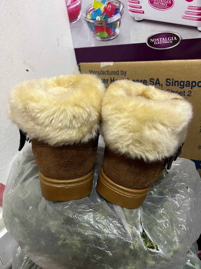 Girls size 6 new arrivals winter boots