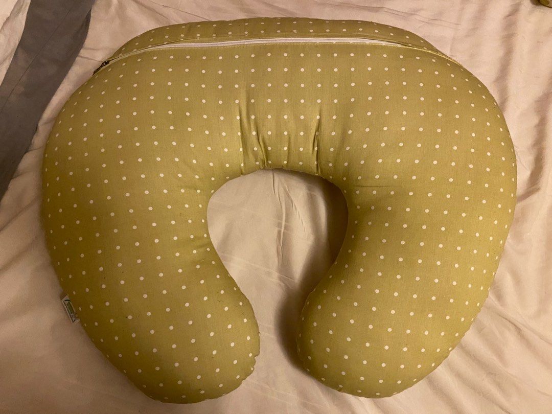 Pola nursing pillow online