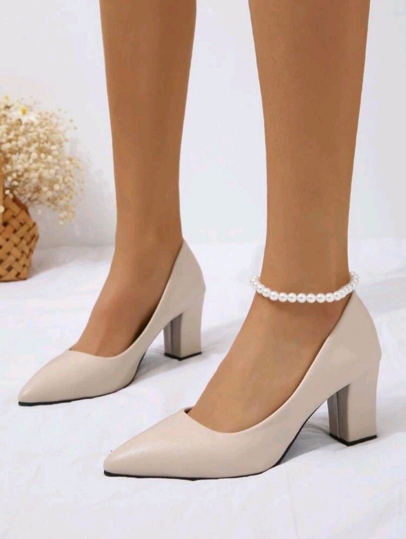 Beige Chunky Heeled Court Pumps Point Toe