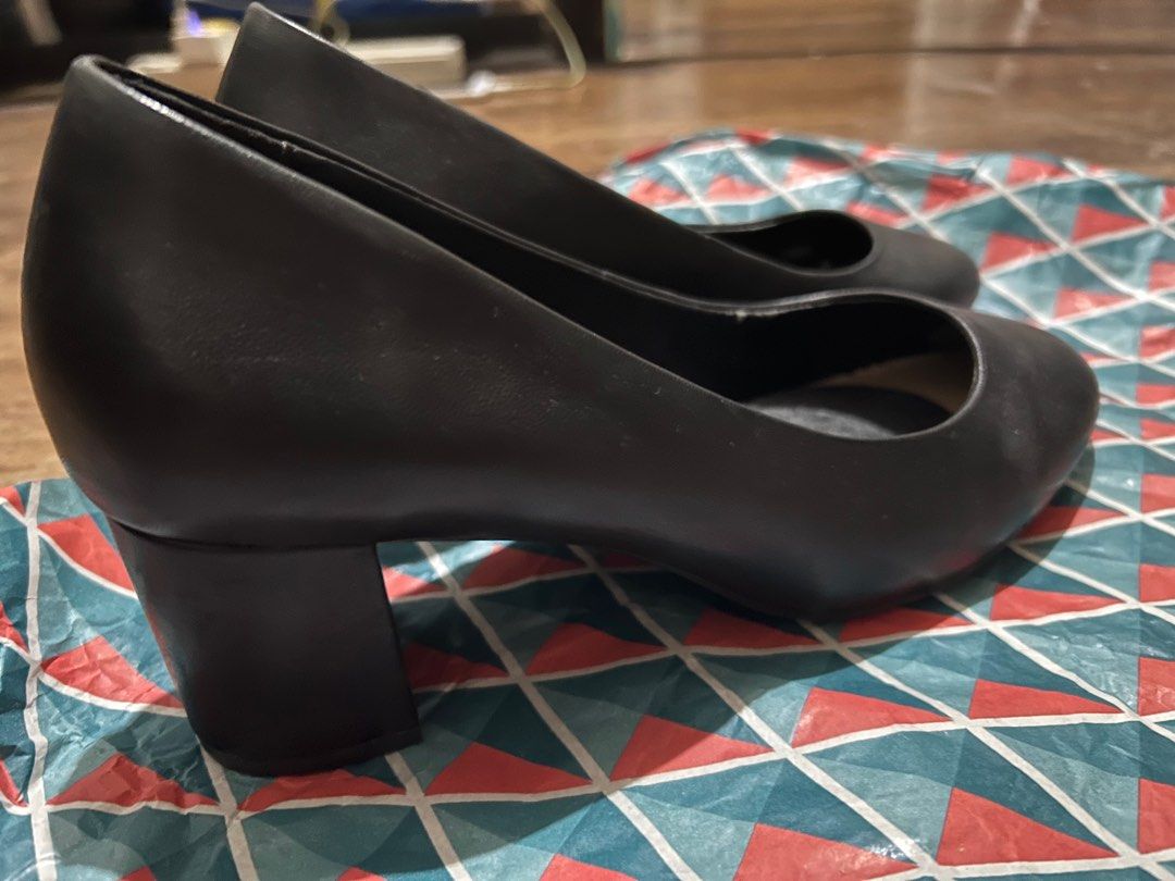 Aerosol shoes sale closing