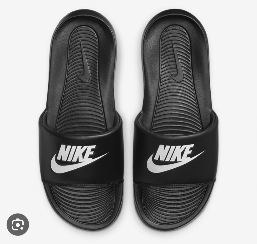 White black new arrivals nike slides