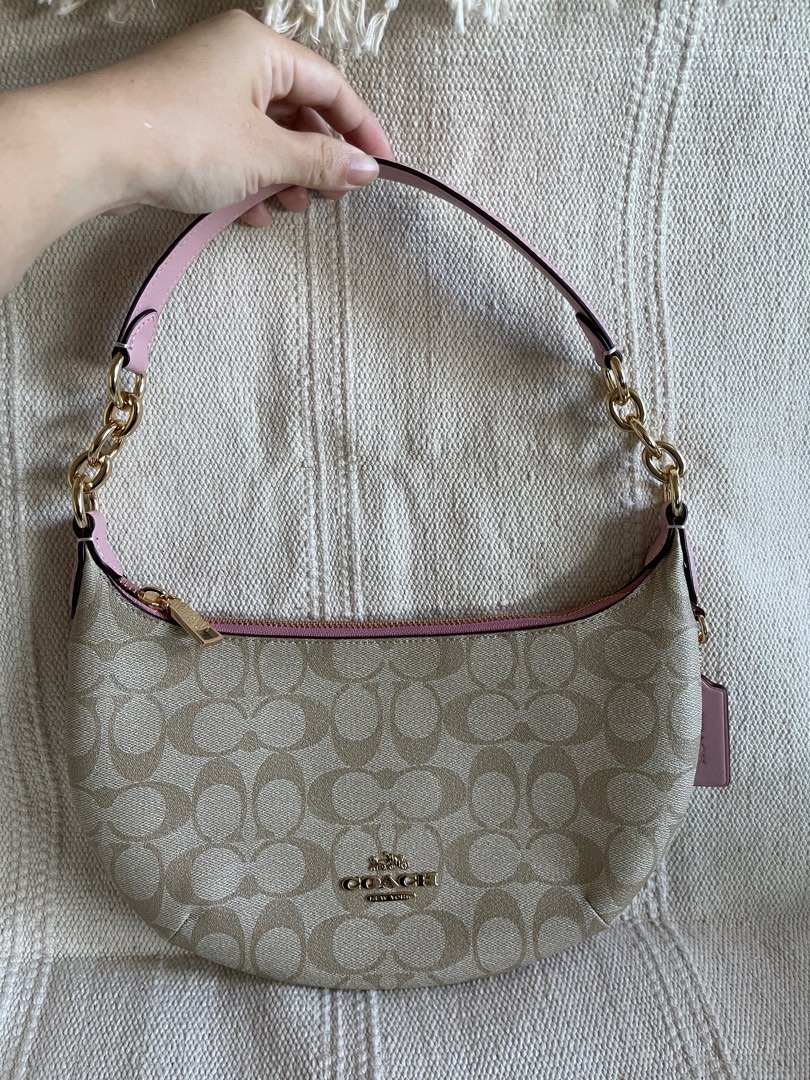 BN Coach Payton Hobo Bag, Luxury, Bags & Wallets on Carousell