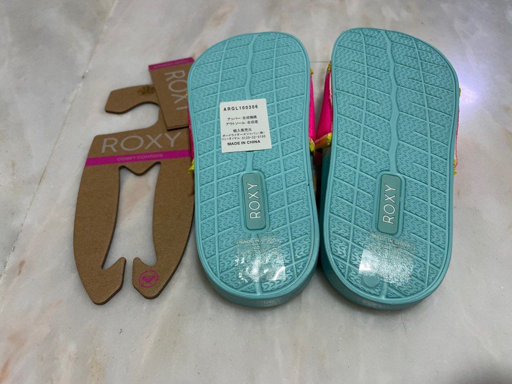 Brand new Roxy girl slip on slipper Women s Fashion Footwear